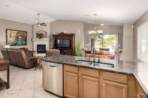 Kitchen - 2940 E Shady Spring Trl, Phoenix, AZ 85024 photo 2 of 3