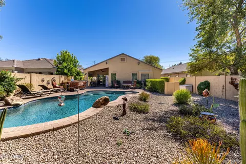 Exterior - 2940 E Shady Spring Trl, Phoenix, AZ 85024 photo 5 of 15