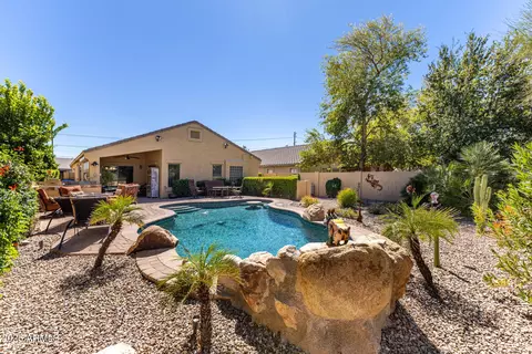 Exterior - 2940 E Shady Spring Trl, Phoenix, AZ 85024 photo 6 of 15
