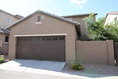 Exterior - 1977 Emily Ln, Gilbert, AZ 85295 photo 4 of 6