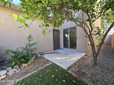 Exterior - 1977 Emily Ln, Gilbert, AZ 85295 photo 6 of 6