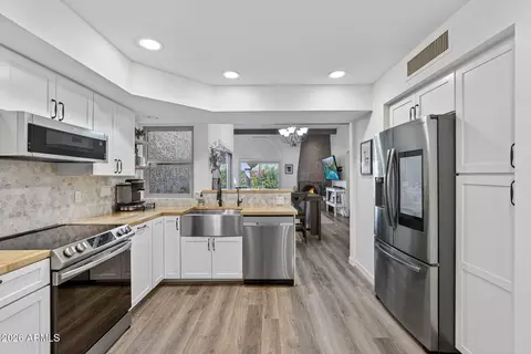 7984 E Cactus Wren Rd, Scottsdale, AZ 85250