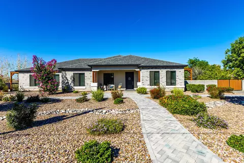 Exterior - 1718 S 140th Pl, Gilbert, AZ 85295 photo 1 of 10
