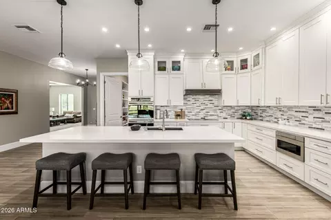 Kitchen - 1718 S 140th Pl, Gilbert, AZ 85295 photo 1 of 4