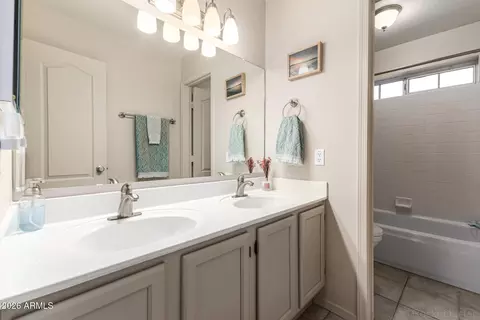 Bath - 4627 E La Mirada Way, Phoenix, AZ 85044 photo 4 of 5