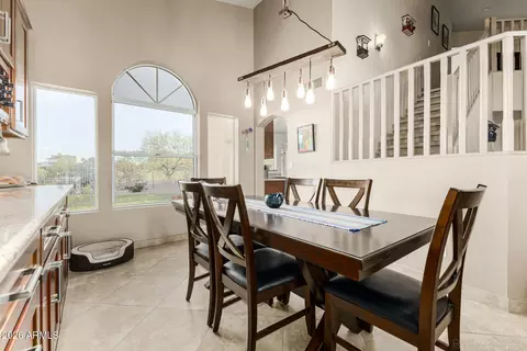 Dining - 4627 E La Mirada Way, Phoenix, AZ 85044 photo 2 of 4