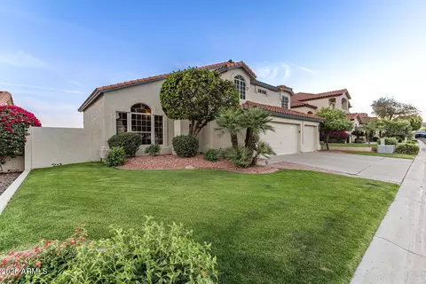 Exterior - 4627 E La Mirada Way, Phoenix, AZ 85044 photo 4 of 14