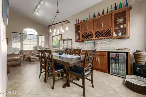 Dining - 4627 E La Mirada Way, Phoenix, AZ 85044 photo 1 of 4