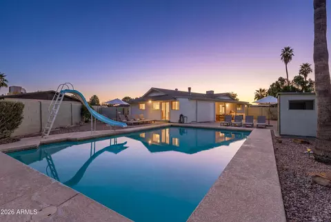 Exterior - 111 S Cholla St, Gilbert, AZ 85233 photo 4 of 4