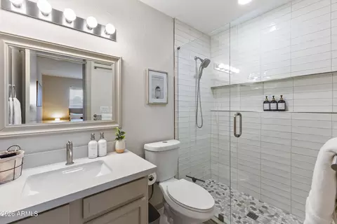 Bath - 111 S Cholla St, Gilbert, AZ 85233 photo 1 of 4