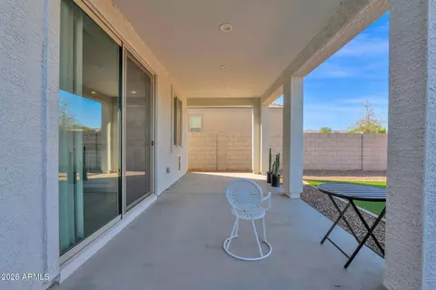Exterior - 5814 S Daisy Patch Pl, Phoenix, AZ 85040 photo 9 of 11