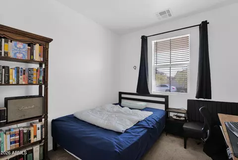 Bedroom - 5814 S Daisy Patch Pl, Phoenix, AZ 85040 photo 3 of 4