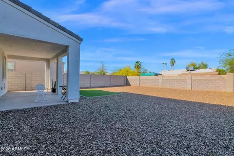Exterior - 5814 S Daisy Patch Pl, Phoenix, AZ 85040 photo 8 of 11