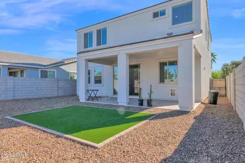 Exterior - 5814 S Daisy Patch Pl, Phoenix, AZ 85040 photo 6 of 11