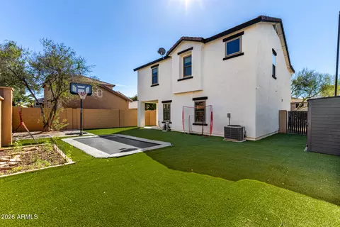 Exterior - 1105 E Parkview Ct, Gilbert, AZ 85295 photo 3 of 7