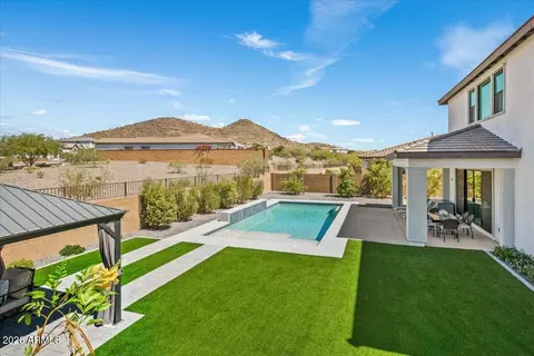Exterior - 1812 E Fallen Leaf Ln, Phoenix, AZ 85024 photo 10 of 11