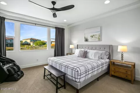 Bedroom - 1812 E Fallen Leaf Ln, Phoenix, AZ 85024 photo 1 of 6