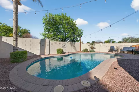 Exterior - 1792 E Appaloosa Rd, Gilbert, AZ 85296 photo 4 of 8