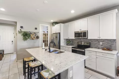 44156 W Palo Aliso Way, Maricopa, AZ 85138