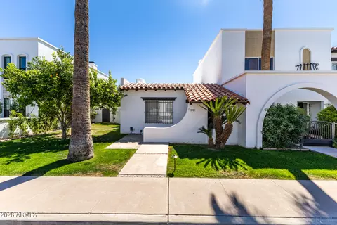 1919 E Medlock Dr, Phoenix, AZ 85016