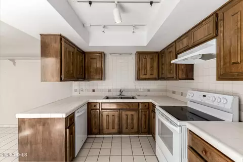 Kitchen - 1919 E Medlock Dr, Phoenix, AZ 85016 photo 1 of 3