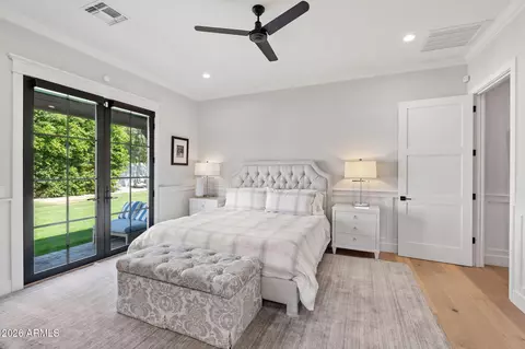 Bedroom - 4164 E Camelback Rd, Phoenix, AZ 85018 photo 1 of 7