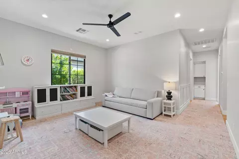 Entry Way - 4164 E Camelback Rd, Phoenix, AZ 85018 photo 5 of 5