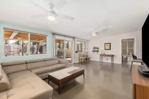 Other - 6811 N 11th Pl, Phoenix, AZ 85014 photo 3 of 12