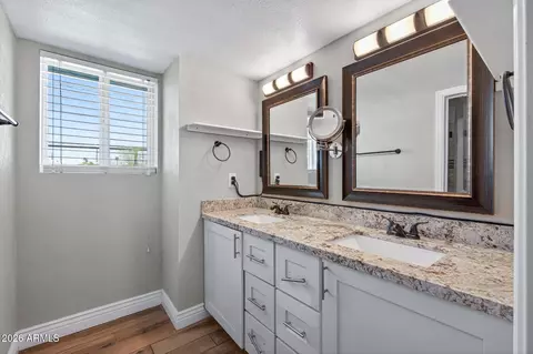Bath - 3710 E Arbor Cir, Mesa, AZ 85206 photo 4 of 6