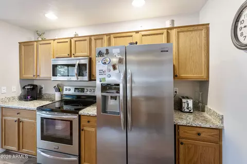 Kitchen - 4202 E Broadway Rd #199, Mesa, AZ 85206 photo 2 of 3