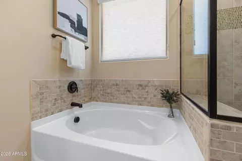Bath - 2327 E Harwell Rd, Phoenix, AZ 85042 photo 5 of 5