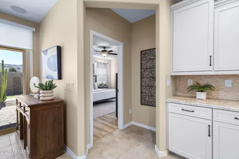 Entry Way - 2327 E Harwell Rd, Phoenix, AZ 85042 photo 4 of 6