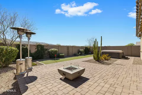 Exterior - 2327 E Harwell Rd, Phoenix, AZ 85042 photo 2 of 8