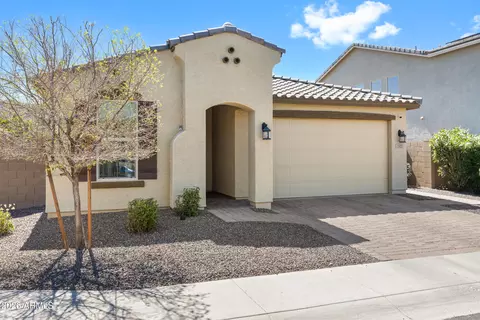 Exterior - 2327 E Harwell Rd, Phoenix, AZ 85042 photo 8 of 8