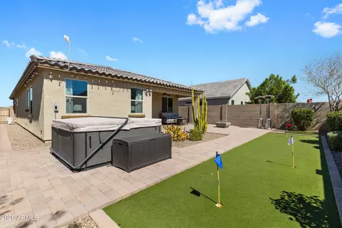 Exterior - 2327 E Harwell Rd, Phoenix, AZ 85042 photo 5 of 8