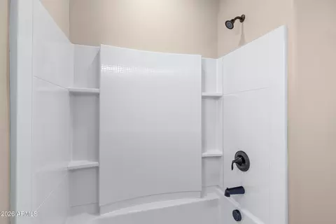 Bath - 2327 E Harwell Rd, Phoenix, AZ 85042 photo 2 of 5