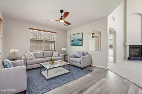 1635 E Debbie Dr E, San Tan Valley, AZ 85140