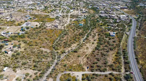 44805 N 7th St #-, New River, AZ 85087
