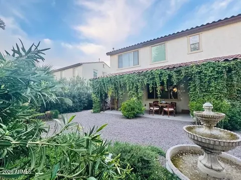 8515 S 41st Gln, Laveen, AZ 85339