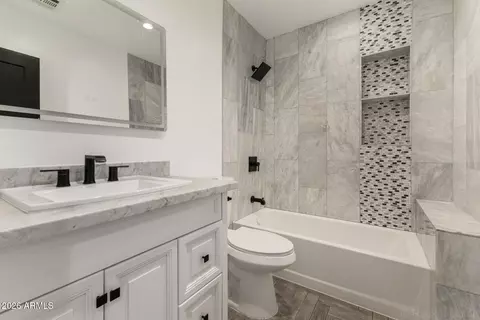 Bath - 3213 E Yale St, Phoenix, AZ 85008 photo 1 of 1