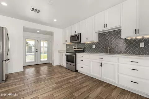 Kitchen - 3213 E Yale St, Phoenix, AZ 85008 photo 1 of 2