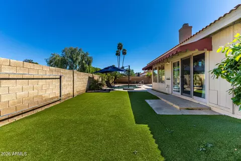 Exterior - 1942 E Krista Way, Tempe, AZ 85284 photo 7 of 13