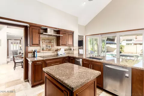 Kitchen - 1942 E Krista Way, Tempe, AZ 85284 photo 5 of 5