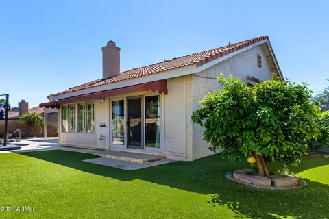 Exterior - 1942 E Krista Way, Tempe, AZ 85284 photo 6 of 13