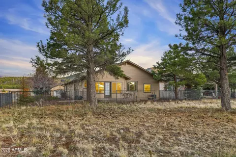 Exterior - 600 W Brookline Loop, Williams, AZ 86046 photo 2 of 6