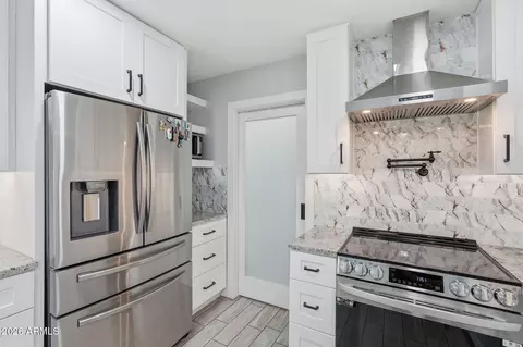 Kitchen - 1832 Enid Ave, Mesa, AZ 85204 photo 7 of 7