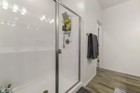 Bath - 1917 E Hampton Ln #104, Gilbert, AZ 85295 photo 1 of 2