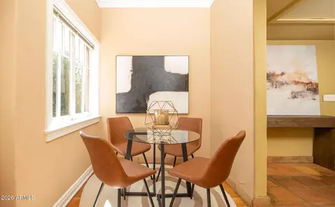 Dining - 1636 E Pinchot Ave, Phoenix, AZ 85016 photo 2 of 3