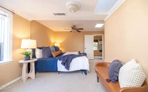 Bedroom - 1636 E Pinchot Ave, Phoenix, AZ 85016 photo 5 of 8