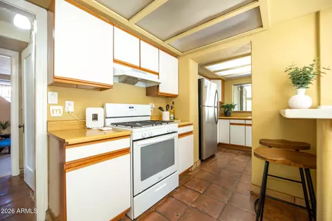Kitchen - 1636 E Pinchot Ave, Phoenix, AZ 85016 photo 2 of 3